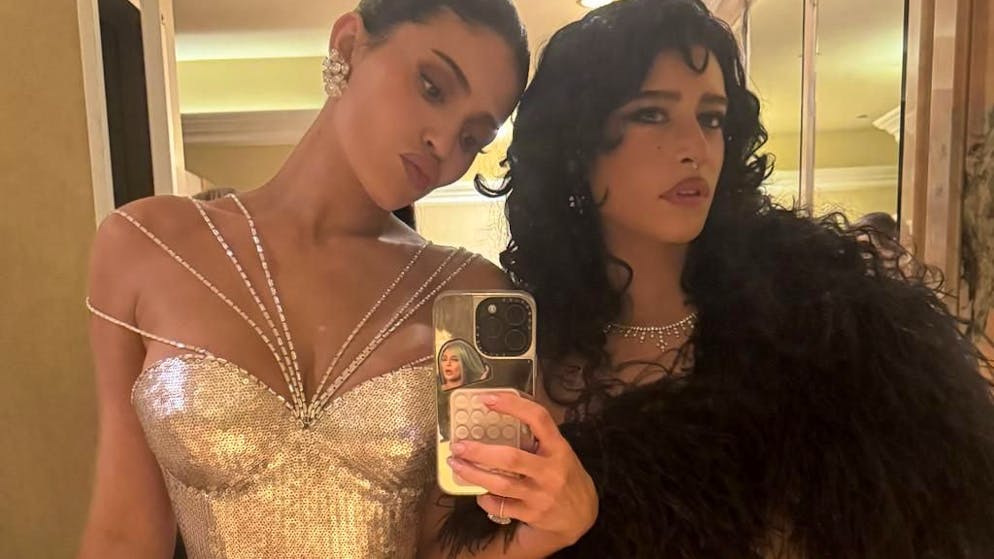 Golden Globes 2026. Entre Kylie Jenner et Odessa A’zion, tout va pour le mieux