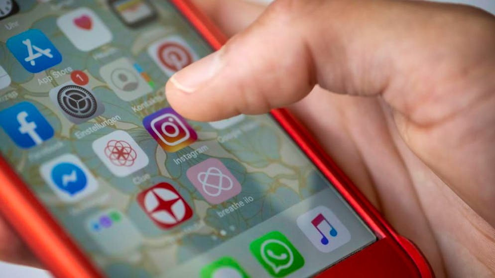 Sondaggio. Per la maggioranza degli svizzeri i social sono più una minaccia che un'opportunità