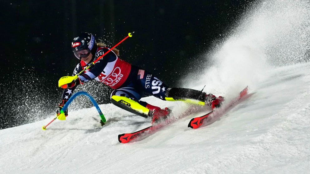 Slalom notturno. Shiffrin davanti a tutte dopo la 1a manche a Flachau, Rast e Holdener in odore di podio