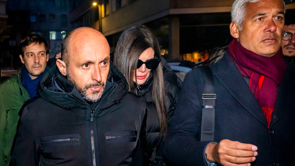 Plante Jacques Moretti (vorne links), mit einem privaten Flugzeug zu fliehen? (Archivbild) 