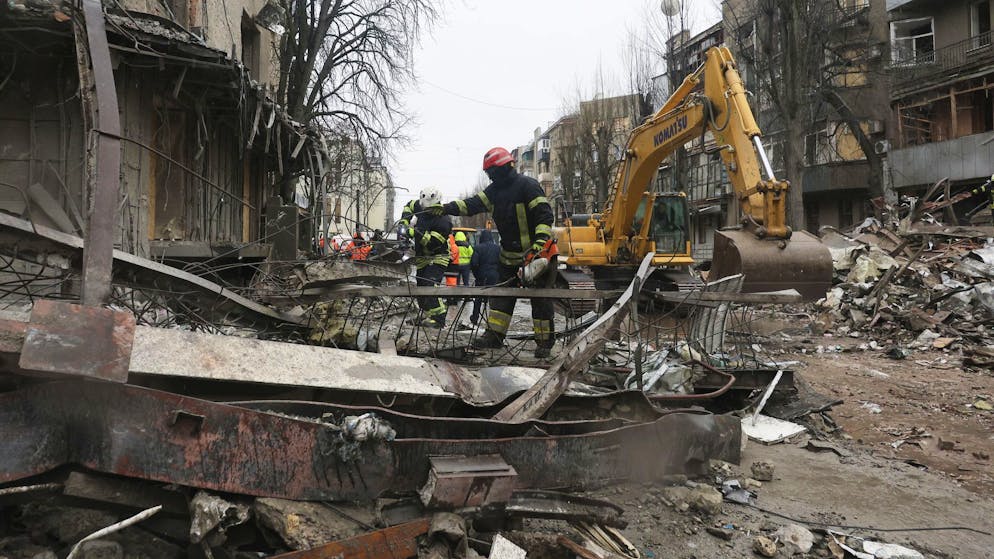 Ukraine ticker. Zelensky warns population of massive Russian attack +++ Dead in attack in Kharkiv