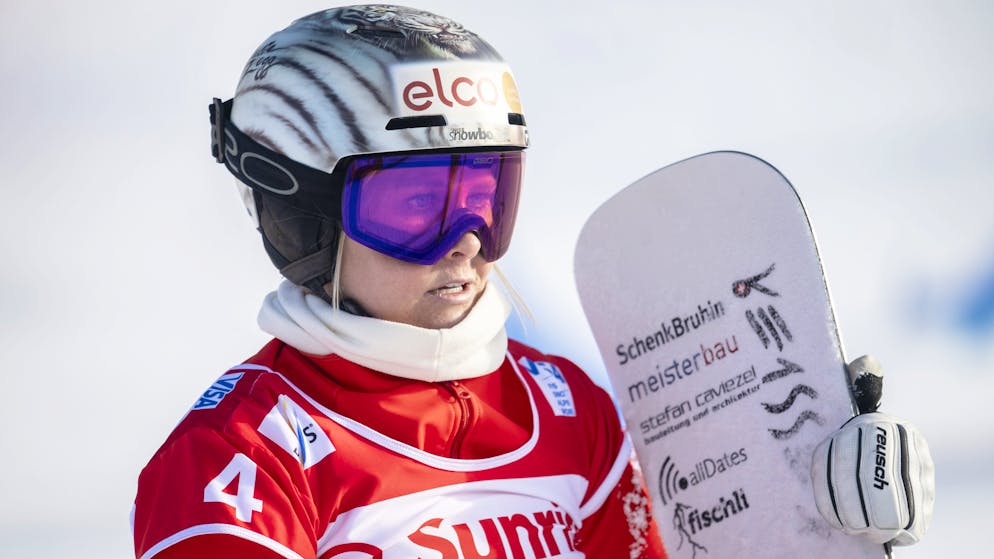 Julie Zogg a terminé à la 4e place en slalom parallèle en Coupe du monde de snowboard à Bad Gastein mardi.