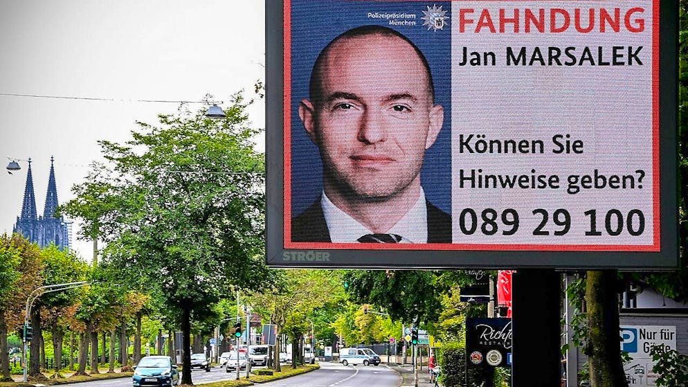 Jan Marsalek has gone into hiding and has been wanted since then.