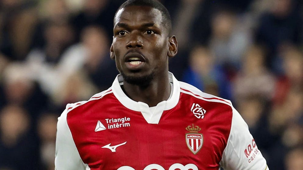 Paul Pogba sous le maillot monégasque, en action face au Paris Saint-Germain en novembre.