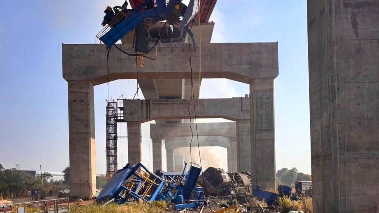 Latest news. Train crashes into construction crane - more than 20 dead in Thailand