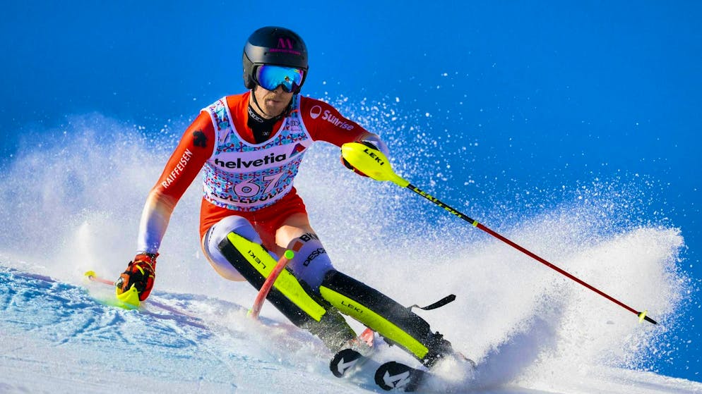 Sandro Simonet finishes in 2nd place in the European Cup races in Crans-Montana on Tuesday.