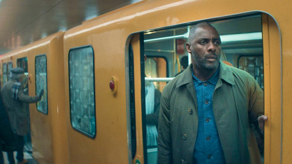 «Berlin schont dich nicht». So knallhart erlebte Idris Elba den Untergrund beim «Hijack»-Dreh