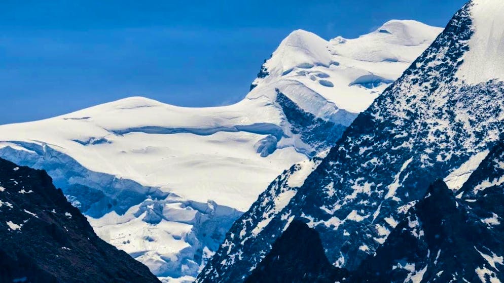 Ice from the Grand Combin glacier is stored in the ice archive in Antarctica, which opened today. (archive picture)