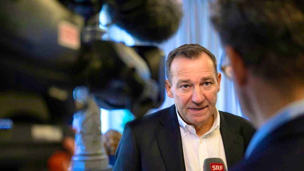 Thomas Matter and other representatives of the committee presented their arguments in favor of accepting the popular initiative "200 francs is enough" (SRG initiative).