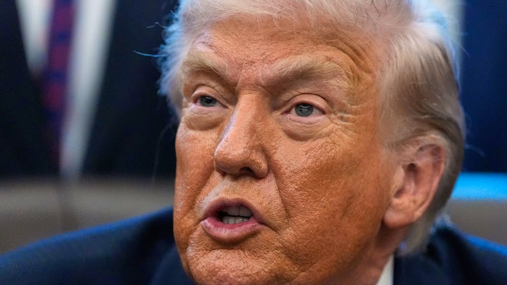 «Sehr gefährliche Situation». Trump verhängt Zölle gegen acht europäische Staaten – bis er Grönland kaufen darf