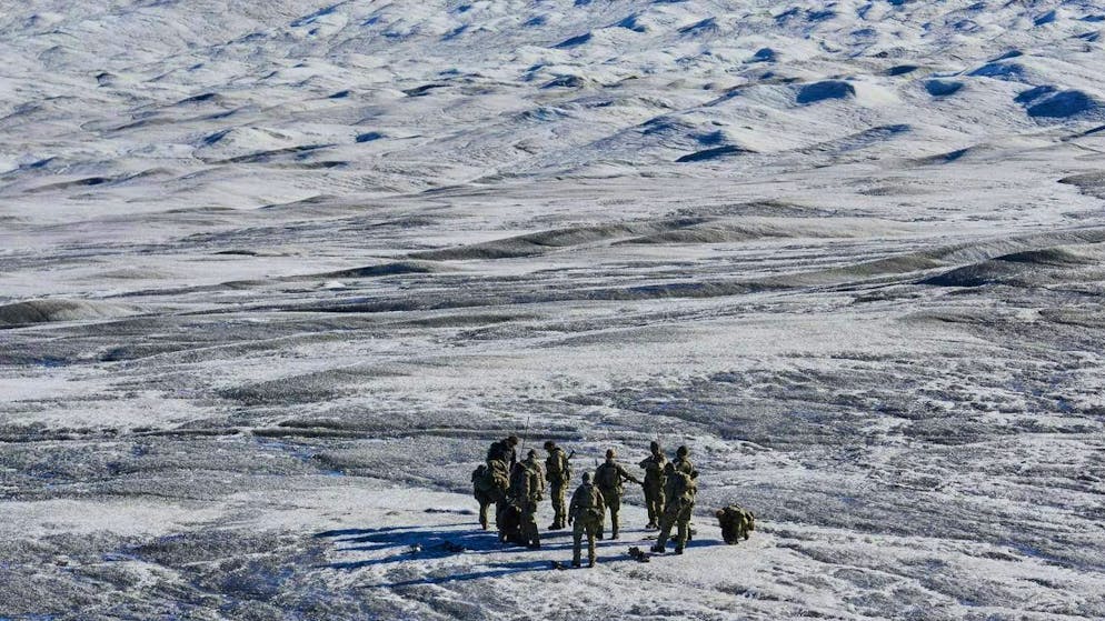 Danish soldiers during a military exercise in Greenland with troops from other European member states. (September 17, 2025)