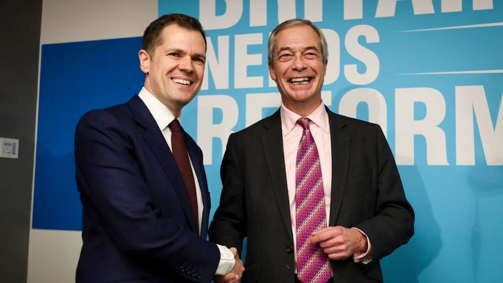 Gran  Bretagna. Caos Tory, la leader Badenoch caccia il ministro ombra che ha tradito per Farage