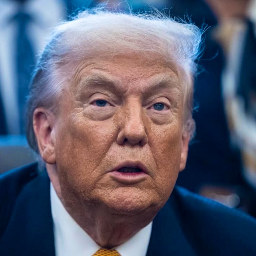 Guerra in Ucraina. Trump: «È Zelensky e non Putin a rallentare l'accordo di pace»