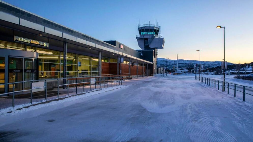 Dormakaba testet Schiebetür bei minus 20 Grad - Gallery. Dormakaba ist auch am Flughafen Alta im Norden Norwegens präsent, unter anderem mit automatisierten Schleusen. (Bild: Dormakaba)
