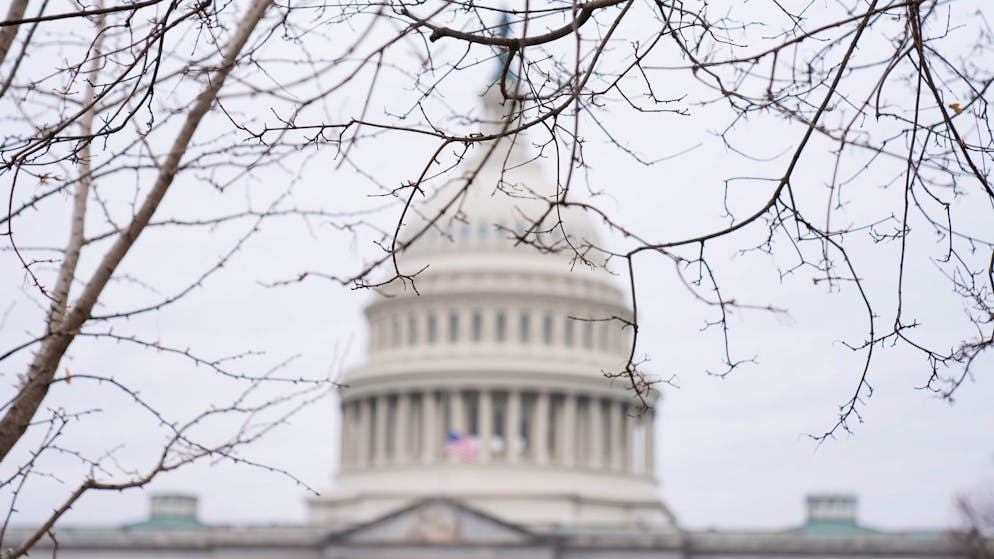 Der US-Senat stimmte am Mittwoch ganz knapp dafür, dass er inhaltlich erst gar nicht über die Resolution zu US-Einsätzen in Venezuela abstimmen soll.