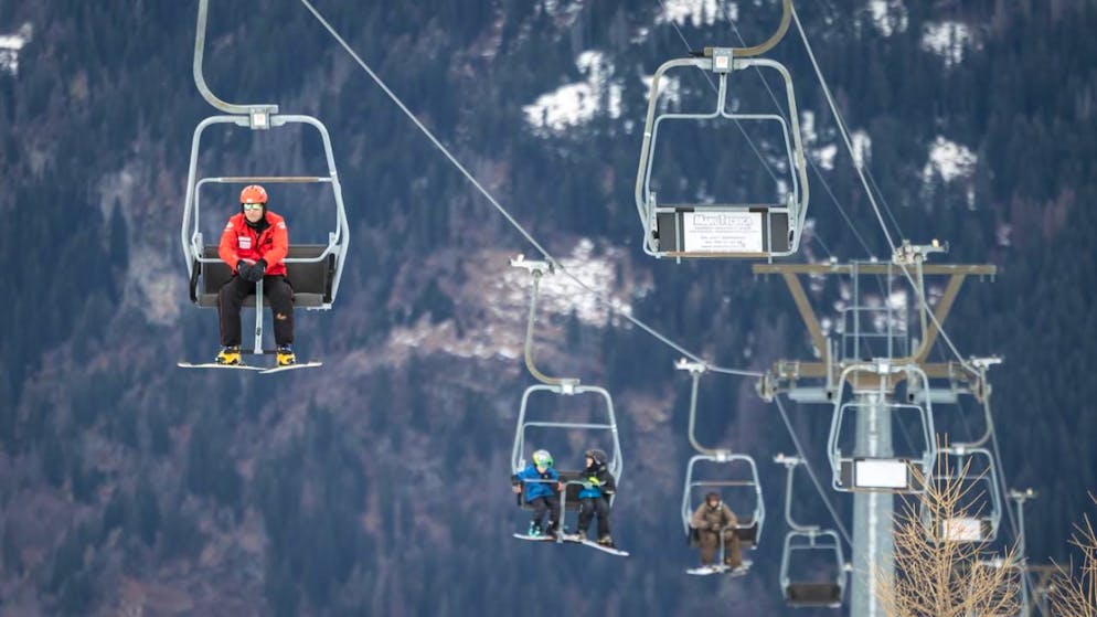 Kämpft mit Schneemangel: Das Skigebiet Carì in der Leventina erlebt den schlechtesten Winter seit drei Jahren. (Archivbild)