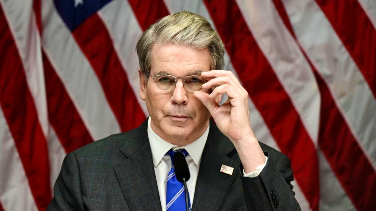 New US sanctions against Iranian politicians and companies