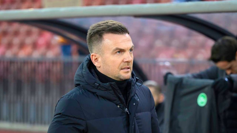 Super League. Early contract extension for coach Maassen