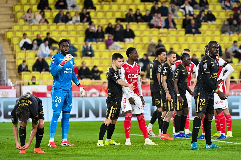 Plus décisif, Mvogo fait la différence face à Köhn.