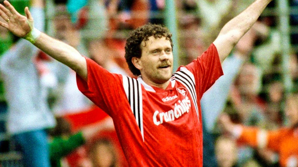 The face of the nose plaster: Olaf Marschall in the Kaiserslautern jersey in 1998.