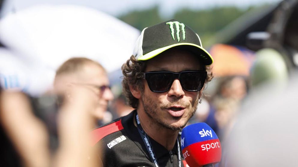 Il campione di Tavullia è ai ferri corti col padre.