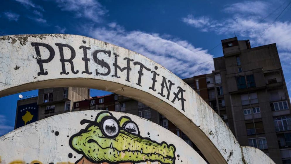 I provvedimenti promettono di riaccendere le tensioni e fra Pristina e la comunità serba del Kosovo e con Belgrado.