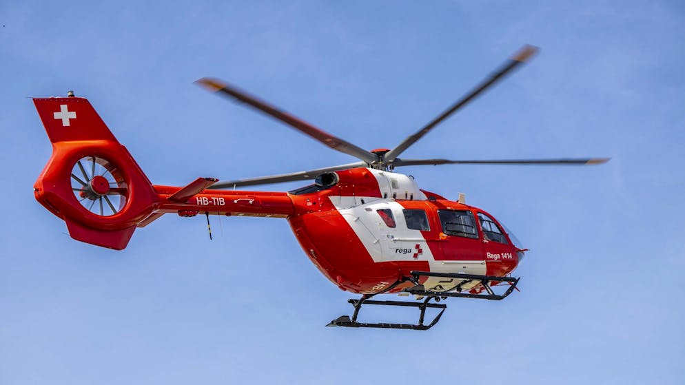 Eine Auswertung der Flugdaten zeigt, wie schnell die Retter auf die Brandkatastrophe in Crans-Montana reagierten.