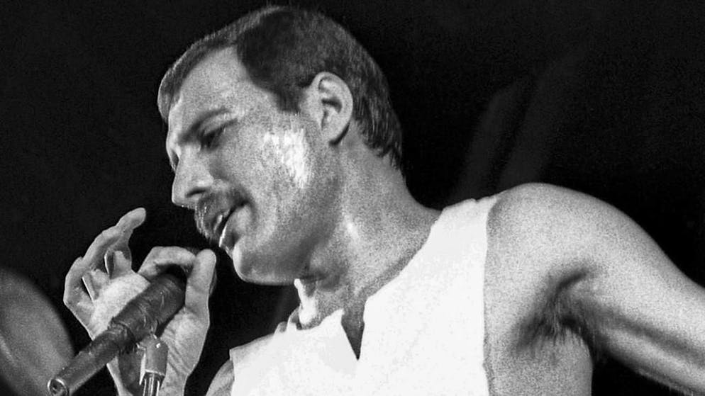 Celle qui affirmait être la fille de Freddie Mercury est décédée d'un cancer à l'âge de 48 ans.