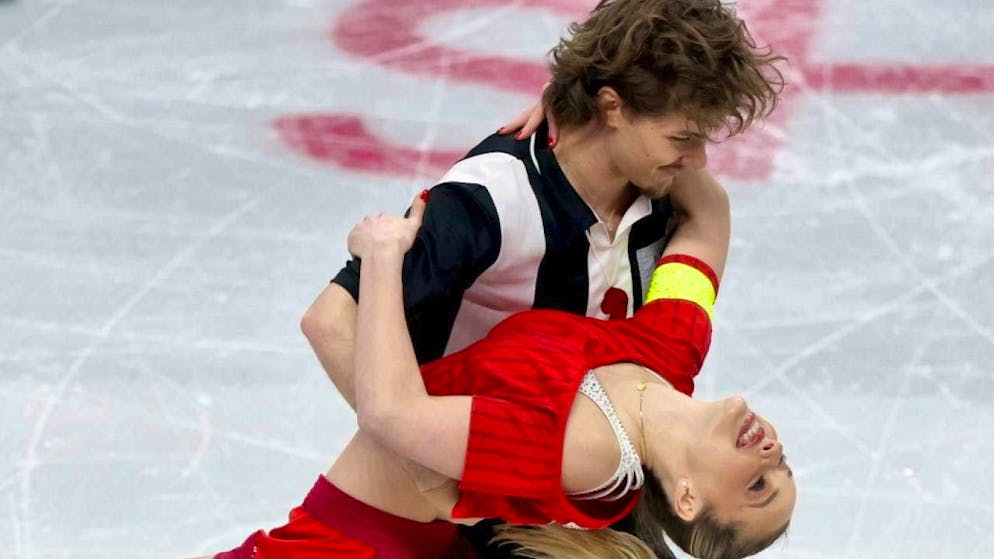 Gina Zehnder and Beda Leon Sieber improved their performance at the European Championships in Sheffield compared to last year, but missed out on the free dance in the ice dance by the narrowest of margins.
