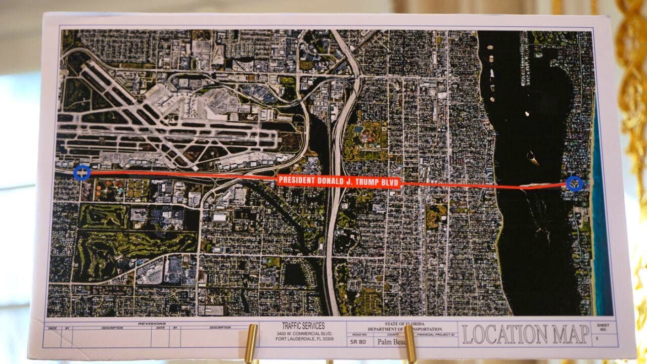 USA. Boulevard to Trump's private estate in Florida named after him