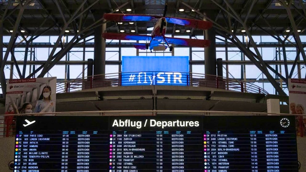 ARCHIVE - A board in Terminal 1 at Stuttgart Airport shows canceled flights. Photo: Marijan Murat/dpa