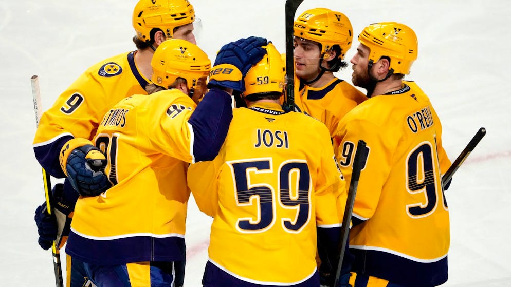 NHL. En maître à jouer, Roman Josi distribue trois caviars