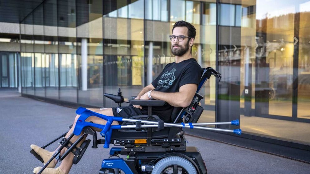 Bobteam Vogt boykottiert Altenberg wegen Sicherheitsmängeln - Gallery. Sandro Michel bei einem Medientermin während seiner Rehabilitation im März 2024 in Bellikon.