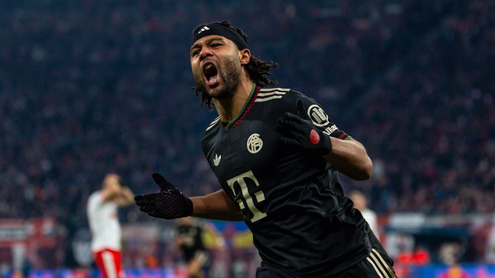 Top game turned around. Leaders Bayern Munich also beat Leipzig thanks to five goals after the break
