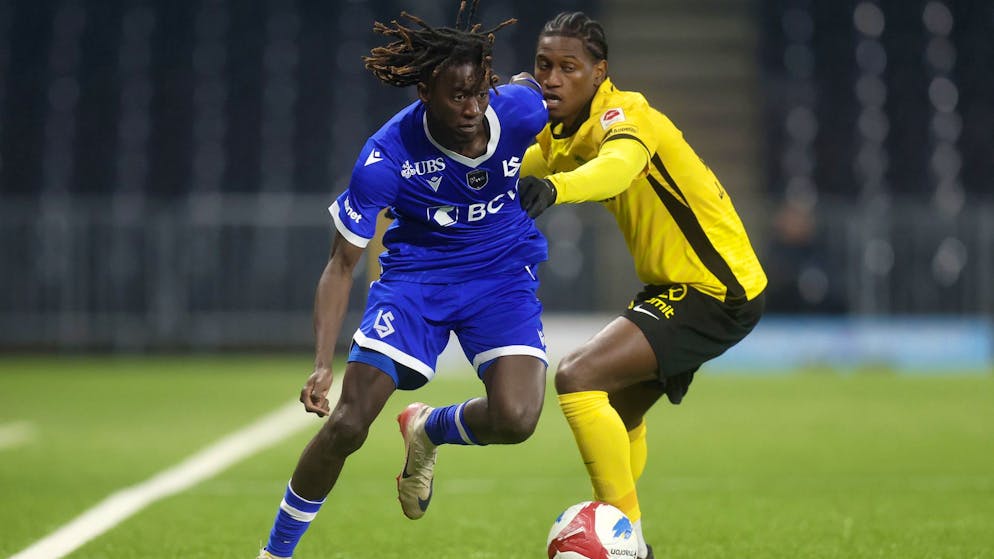 Video ticker. The VAR intervenes: YB defender Mambwa is sent off