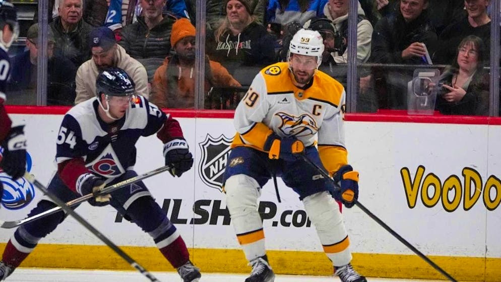 Roman Josi (right) wins with the Nashville Predators.