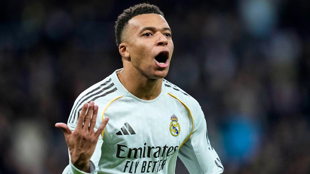 LaLiga in the ticker. Will Real Madrid win the clash against table-toppers Villarreal?