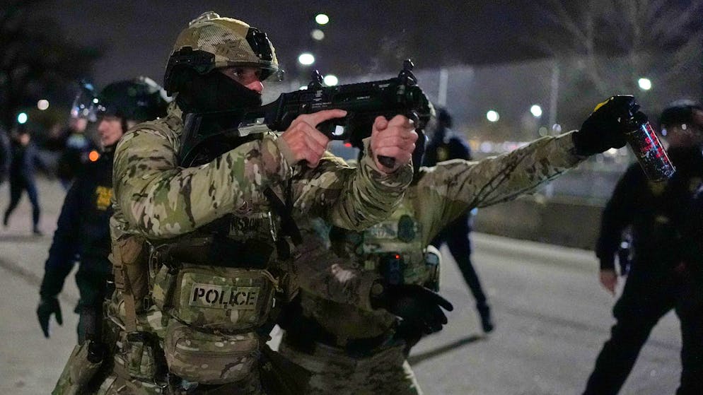 USA unter Donald Trump. Nach tödlichen Schüssen: Trump attackiert Bürgermeister +++ ICE-Beamte erschiessen Mann in Minneapolis