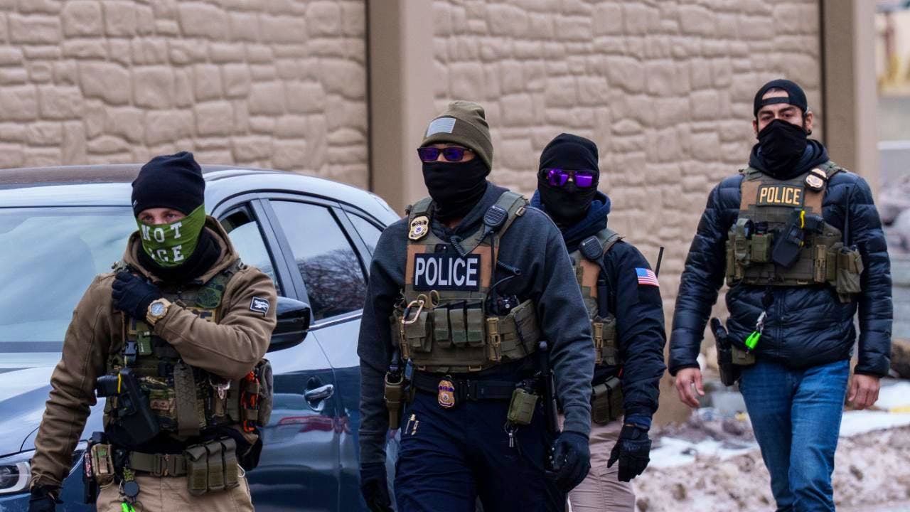 Stati Uniti. Giudice impone restrizioni a uso della forza dell'Ice a Minneapolis