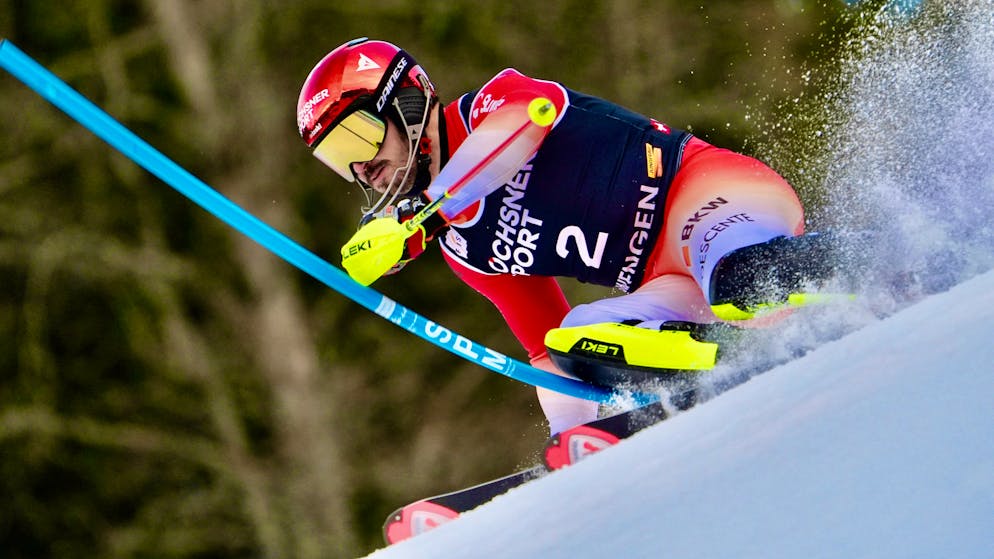 Slalom de Wengen. Loïc Meillard vogue vers les sommets, au milieu des Vikings