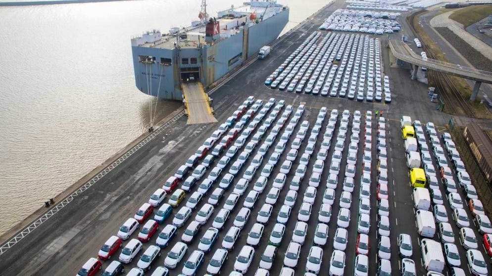 ARCHIVE - Volkswagen Group vehicles are ready for shipment in the port of Emden. Photo: Jörg Sarbach/dpa