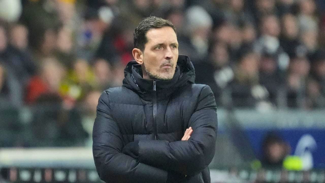 Deutschland. Toppmöller ist nicht mehr Trainer von Frankfurt