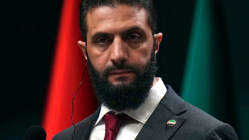 ARCHIV - Syriens Übergangspräsident Ahmed al-Scharaa. Foto: Francisco Seco/AP/dpa