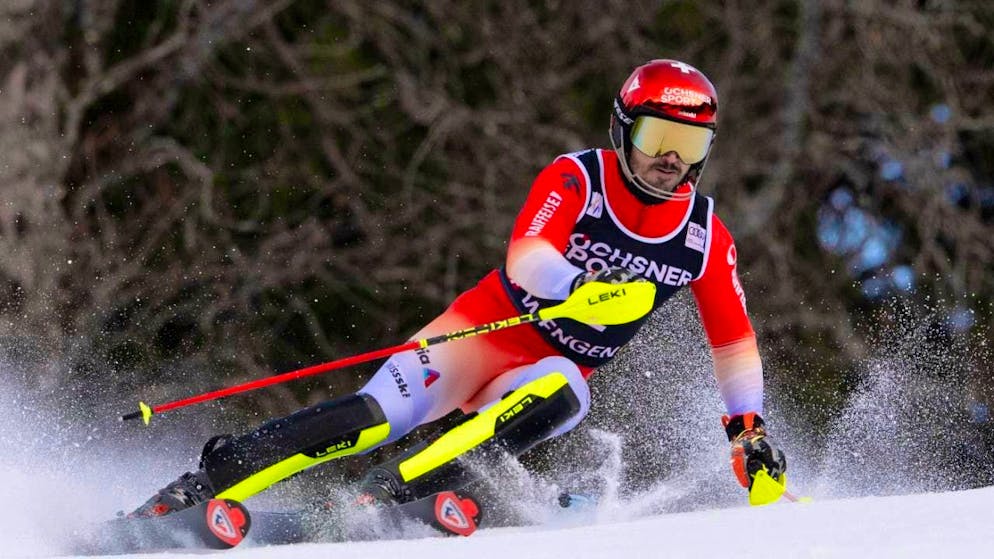 In corsa per il podio: il campione del mondo Loïc Meillard al 2° posto intermedio