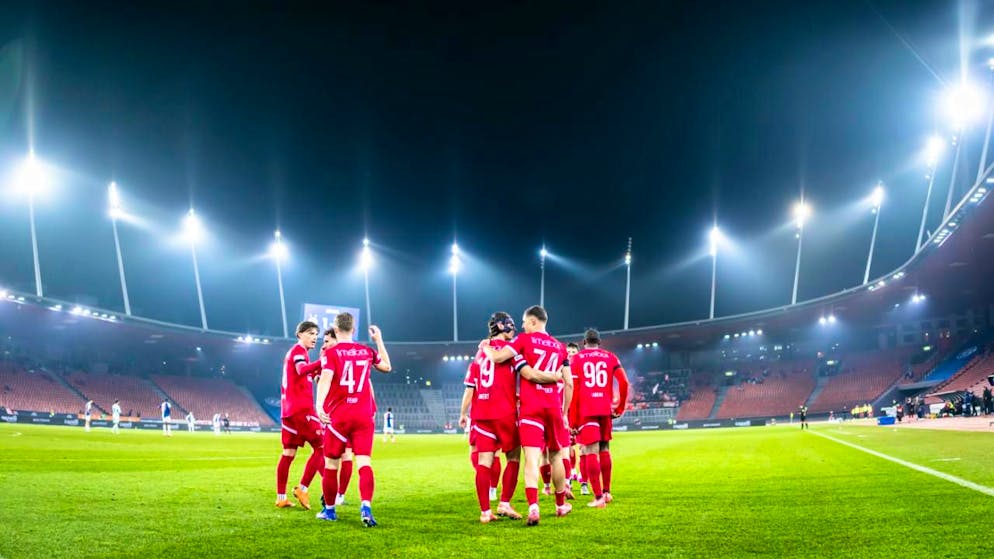 Thun ist nicht zu bremsen, Basel nur mit Remis - Gallery. Thun jubelt auch gegen die Grasshoppers