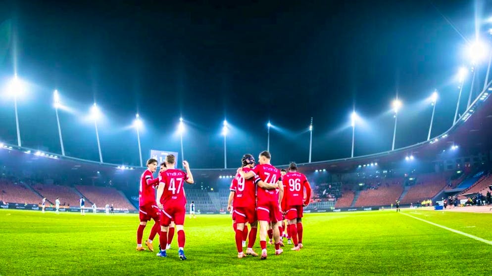 Thun is unstoppable, Basel only with a draw - Gallery. Thun also celebrate against the Grasshoppers