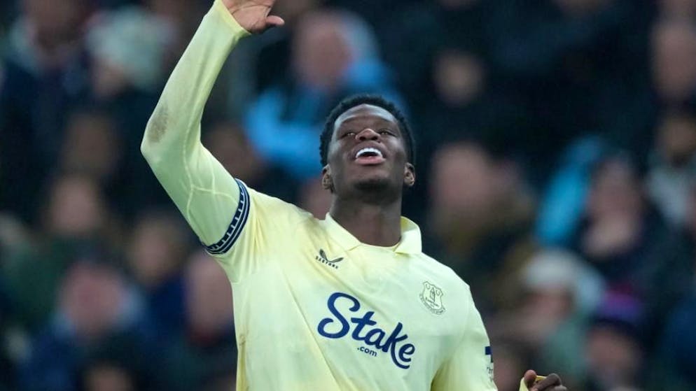 Premier League. Ex-Basler sorgt für Aston Villas Heimniederlage