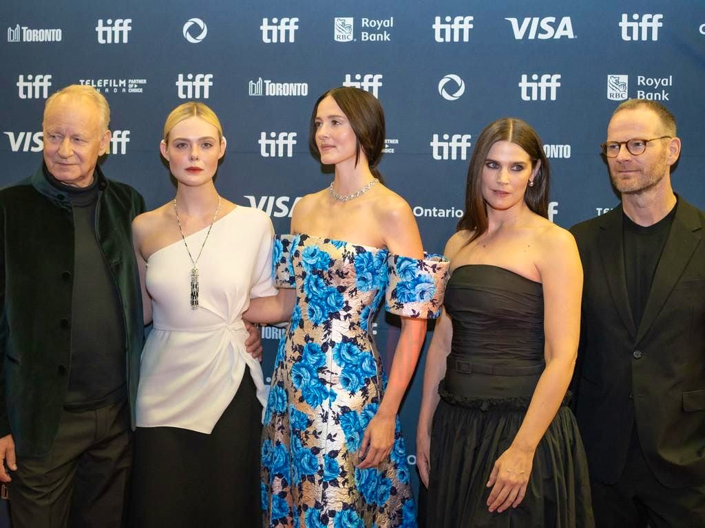 Spettacolo. Sentimental Value trionfa agli European Film Awards: cinque premi e corsa all'Oscar