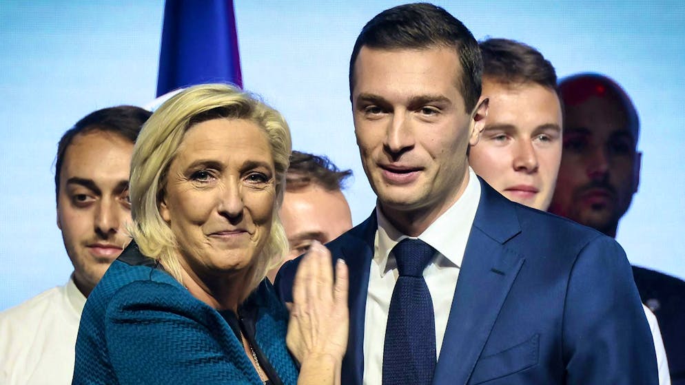 Marine Le Pen is threatened with a ban on running for office - and Jordan Bardella could finally become the new leading figure of the French right.