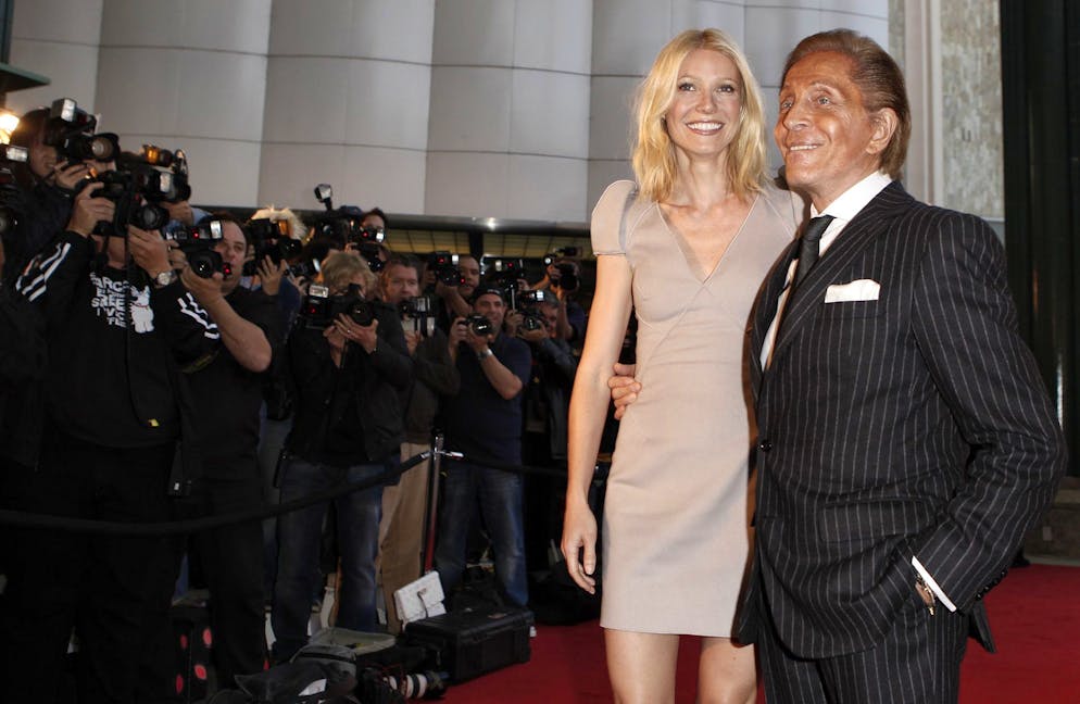 È morto Valentino. Insieme a Gwyneth Paltrow, alla premiere del film «Valentino: The Last Emperor».